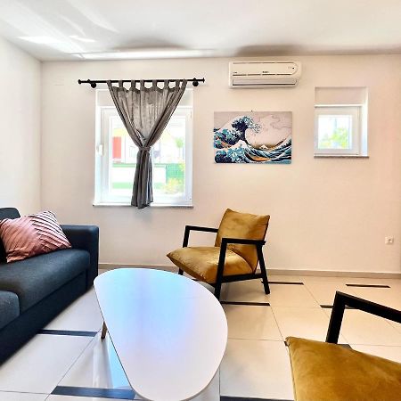 B88 Apartments - Vila Palma Светі Филип-і-Яков Екстер'єр фото
