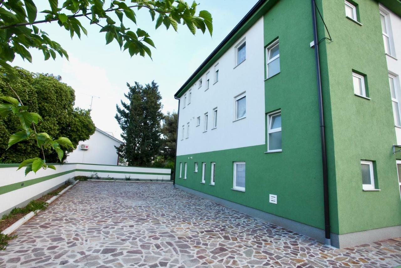 B88 Apartments - Vila Palma Светі Филип-і-Яков Екстер'єр фото