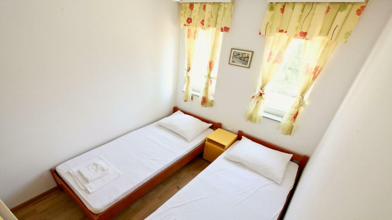 B88 Apartments - Vila Palma Светі Филип-і-Яков Екстер'єр фото