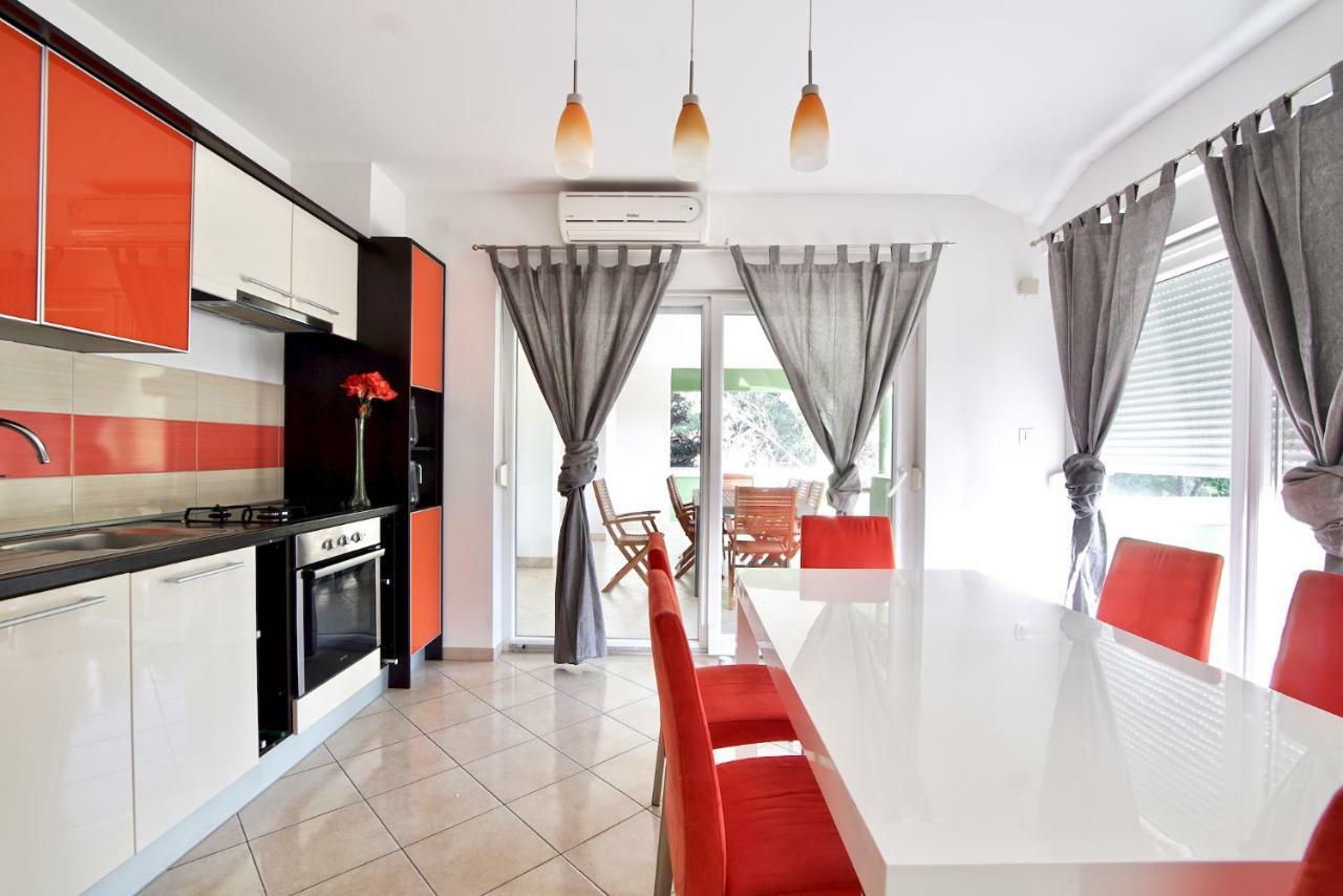 B88 Apartments - Vila Palma Светі Филип-і-Яков Екстер'єр фото