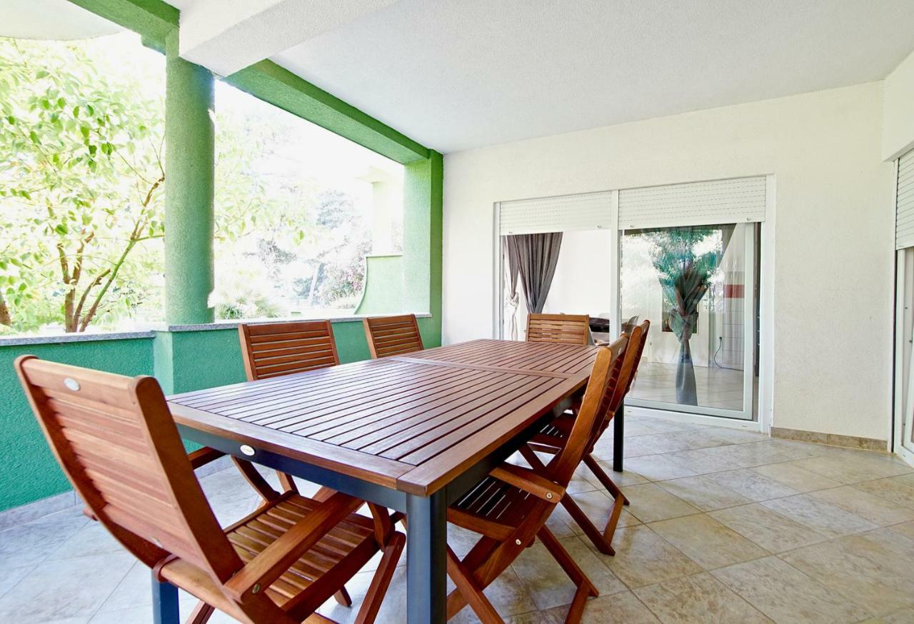 B88 Apartments - Vila Palma Светі Филип-і-Яков Екстер'єр фото